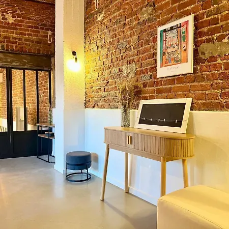 Quiet Loft With Terrace Apartment