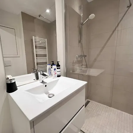 Apartment Lovely And Cosy With Balcony By Grand Place For 4 Brussels