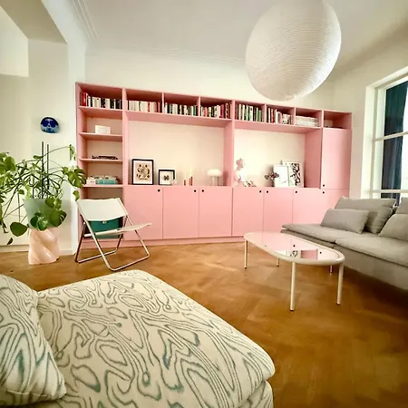 2 Bedrooms - Baby Crib & Furnished Terrace In Lovely Apartment *