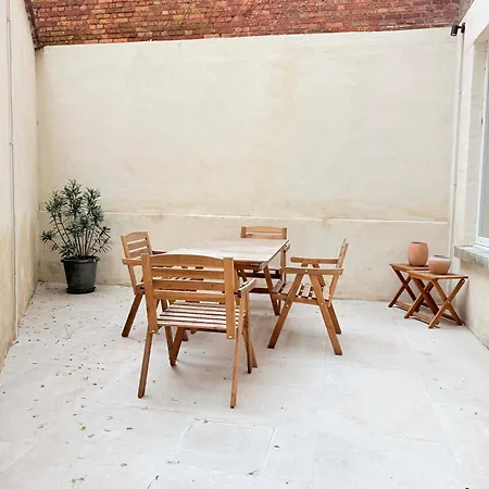 Apartment 2 Bedrooms - Baby Crib & Furnished Terrace In Lovely Brussels