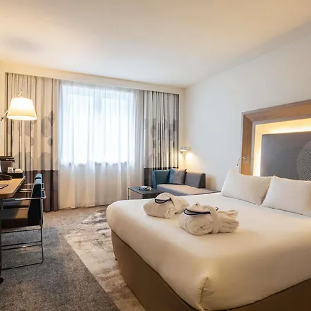 Novotel Centre