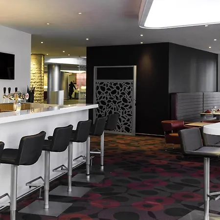 Novotel Centre Hotel 4*