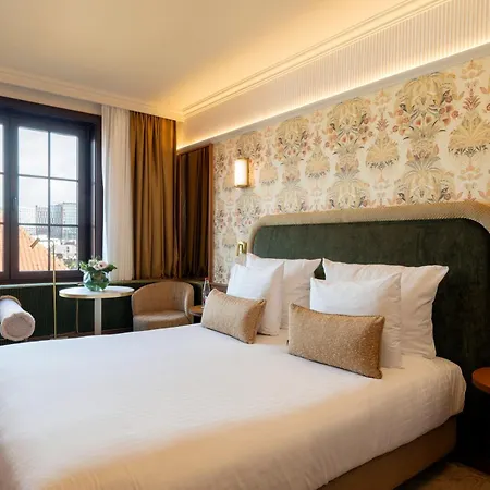 Warwick Grand-place 4* Brussels