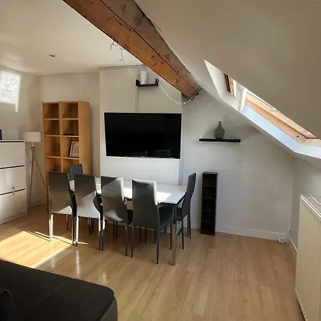 European District Guest house *
