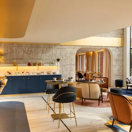 The Augustin Hotel 4*