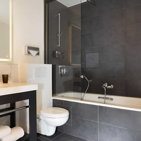 The Augustin Hotel 4*