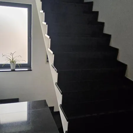 Deluxe Au 2eme Etage, Double Au 4eme Etage * Brussel