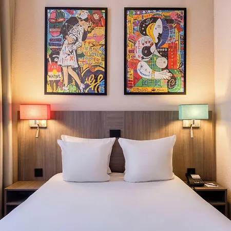 Alma Grand Place Hotel 3*