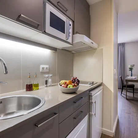 Citadines Sainte-catherine 3*