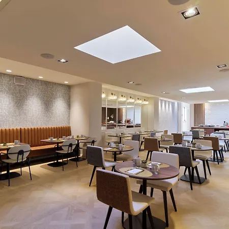 Eurostars Avenue Louise Hotel 4*