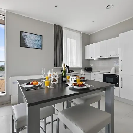 Midi 33 By Reside - New Opening Appartement