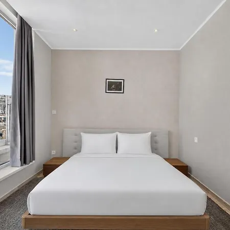 Midi 33 By Reside - New Opening Appartement Brussel