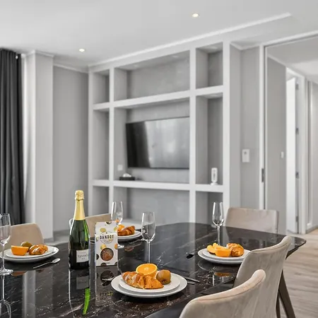 Midi 33 By Reside - New Opening Appartement Brussel