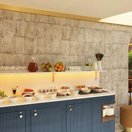Hotel The Augustin 4*