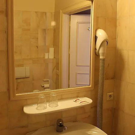 Matignon 3*