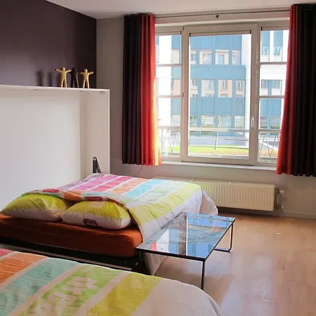 Tour & Taxis 4 Apartment *
