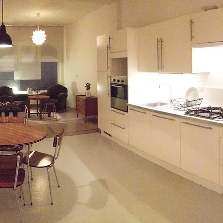 Apartment In Brussels' Commercants *