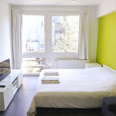 Louise Apartment