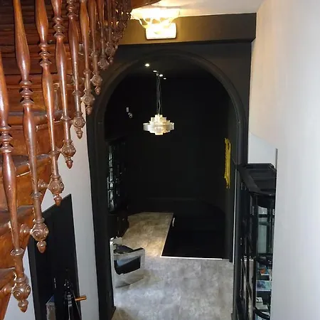 Bed & Breakfast All In One 4*