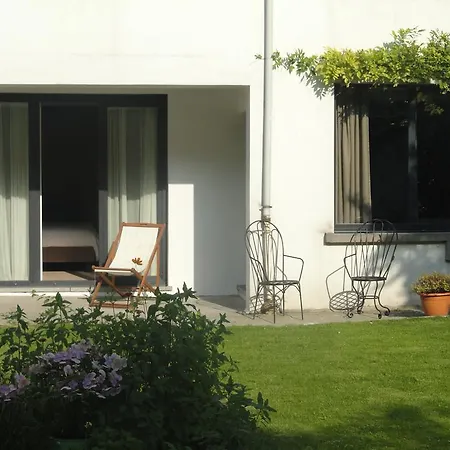 Bed & Breakfast Bed And Garden Brussels