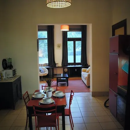 Jaspar Ground Floor Apartment Brussels