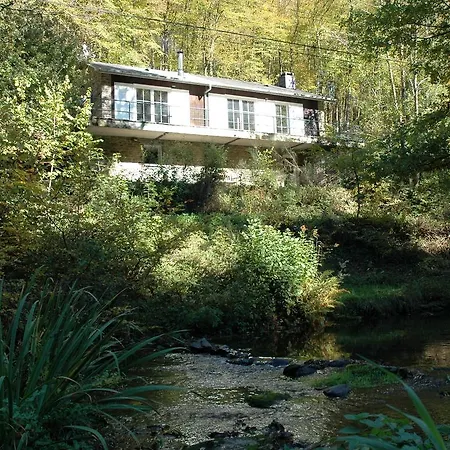 Chalet Spacious Chalet With Sauna In Daverdisse *