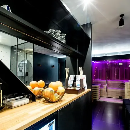 Chambre Avec Jacuzzi Sauna Privatif Apartment Brussels