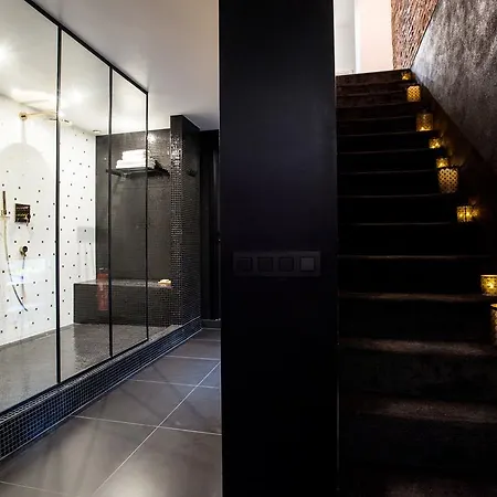 Chambre Avec Jacuzzi Sauna Privatif Apartment