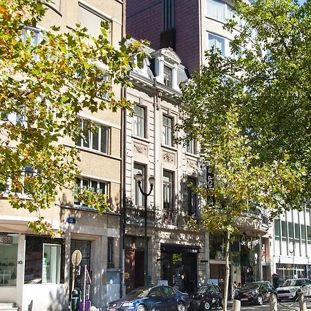 Sweet Apartments- Avenue Louise Apartment Brussels
