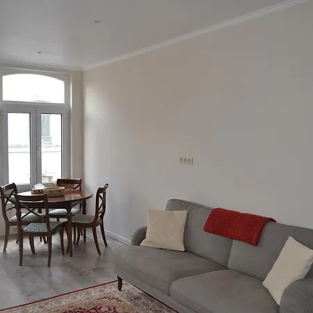 Caserne - Centre Midi Apartment *