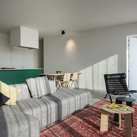 Michaels Apartment