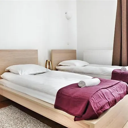 Top Spot Aparthotel 3*