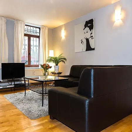 Patriotes Halldis Apartment *