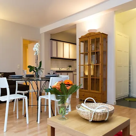 Patriotes Halldis Apartment