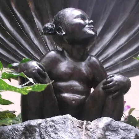 Exquisite In * Brussels
