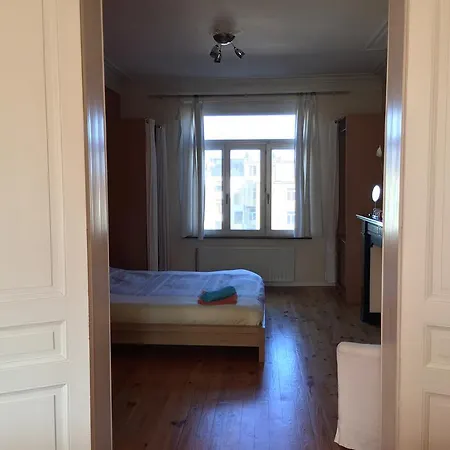 Golden Triangle Apartment