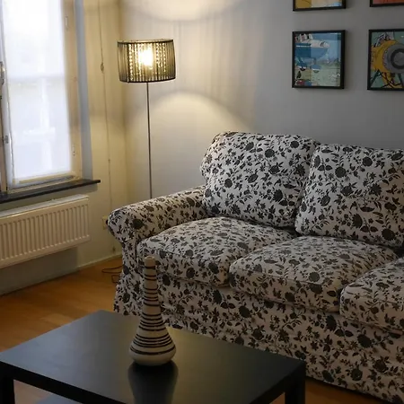 Grand Place Apartment *