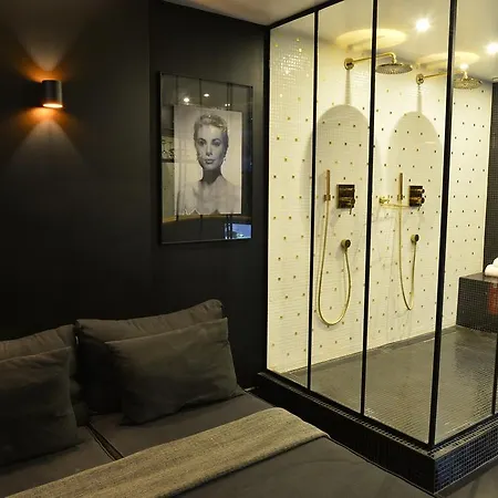 Apartment Chambre Avec Jacuzzi Sauna Privatif *