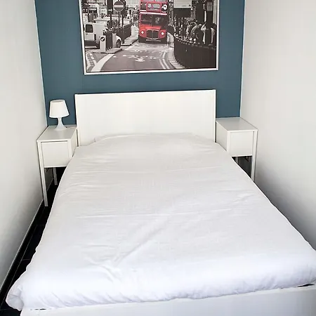 Wellington 3*