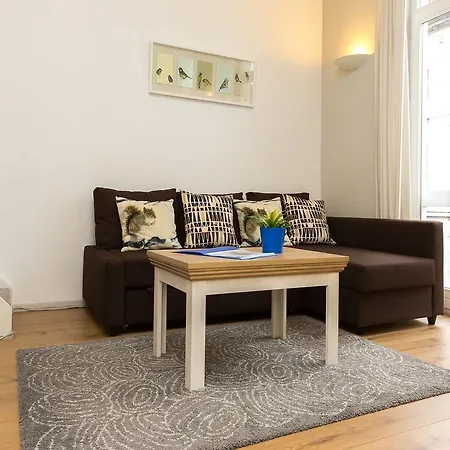 Apartment Patriotes Halldis Brussels