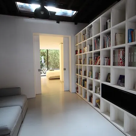 86 Downtown House Holiday home