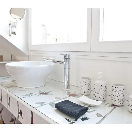 Maison Privee Apartment *