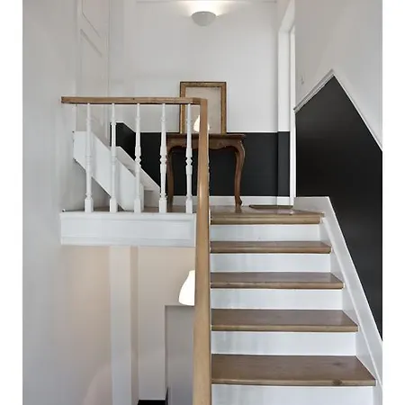 Apartment Maison Privee