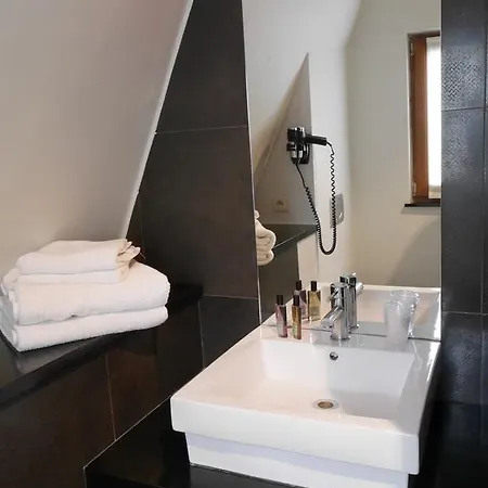 Grand Place Apartment *