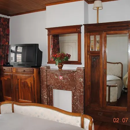 Bed And Toast Bed & Breakfast 2*