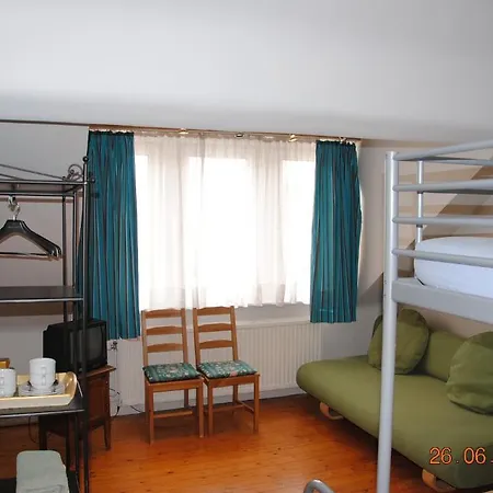 Bed And Toast Bed & Breakfast Brussels