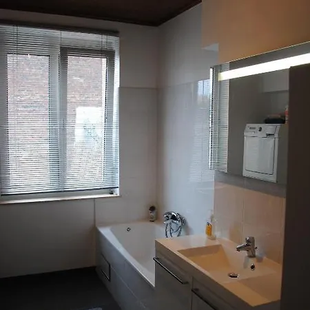 Bed And Toast Bed & Breakfast Brussel
