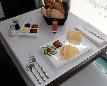 Bed & Breakfast Art De Sejour - B&B Brussels