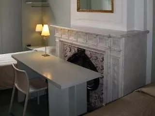 Hotel Du Congres 3*