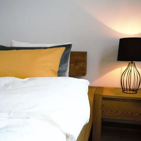 Impasse Pitchoune Bed & Breakfast 3*
